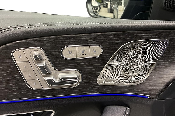 Mercedes-Benz GLS450 d 12 of 17