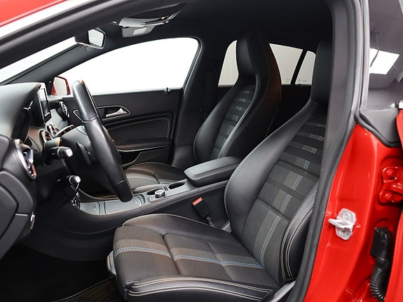 Mercedes-Benz CLA200 12 of 27
