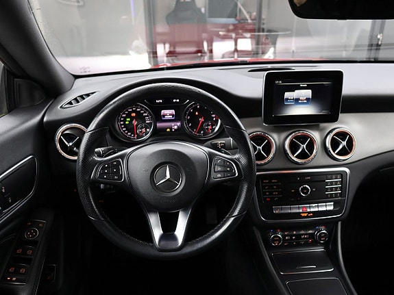 Mercedes-Benz CLA200 20 of 27
