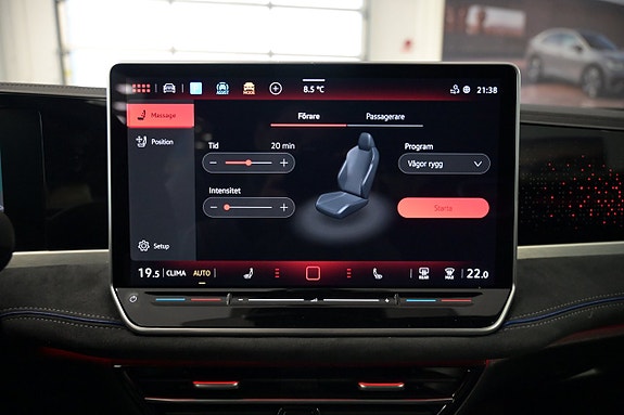 Volkswagen Passat 17 of 28