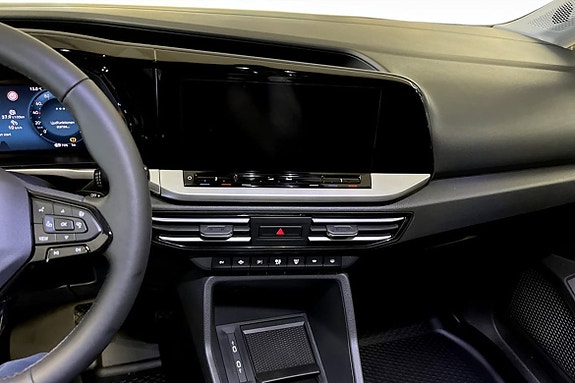 Ford Transit Connect 5 of 7
