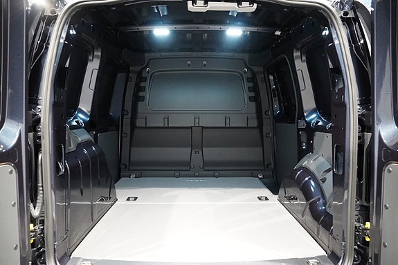 Volkswagen Caddy 9 of 15