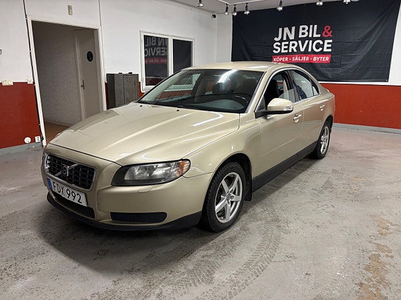 Volvo S80