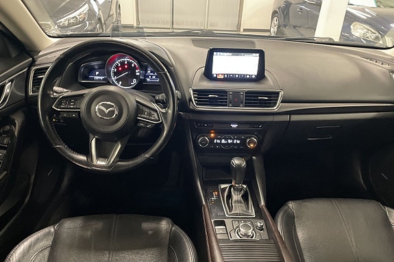 Mazda 3 8 of 19
