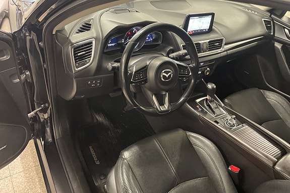 Mazda 3 7 of 19