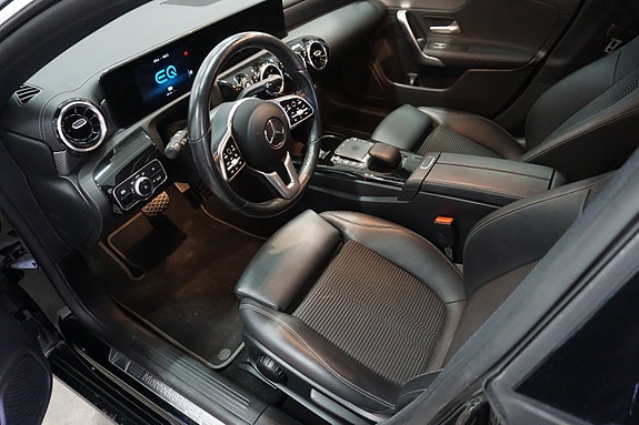 Mercedes-Benz CLA250 e 12 of 26