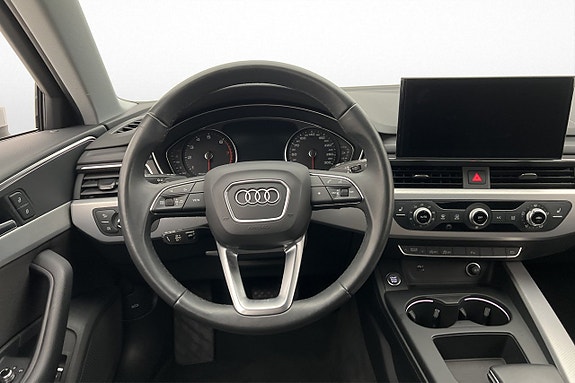 Audi A4 10 of 24