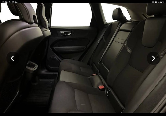 Volvo XC60 10 of 13