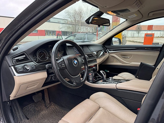 BMW 525 3 of 5