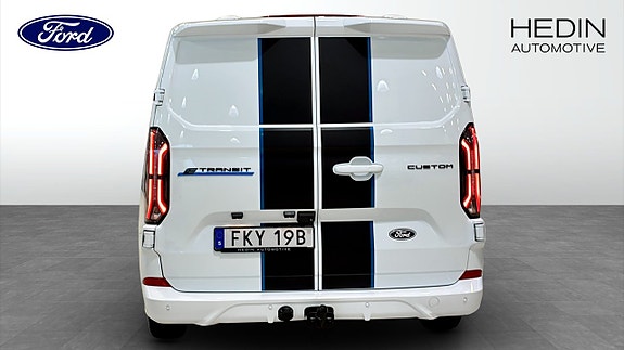 Ford E-Custom 7 of 11