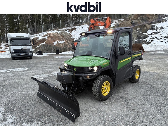 JOHN DEERE XUV865M