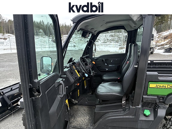 JOHN DEERE XUV865M 6 of 27