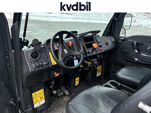 JOHN DEERE XUV865M 12 of 27
