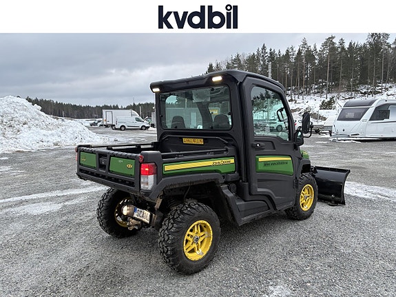 JOHN DEERE XUV865M 3 of 27