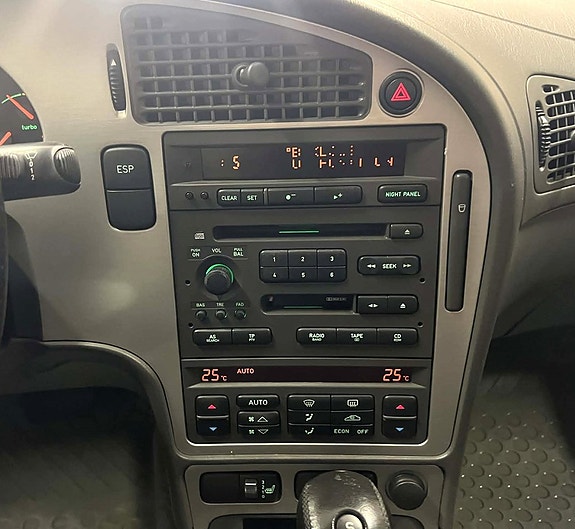 Saab 9-5 18 of 21