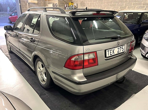 Saab 9-5 4 of 5
