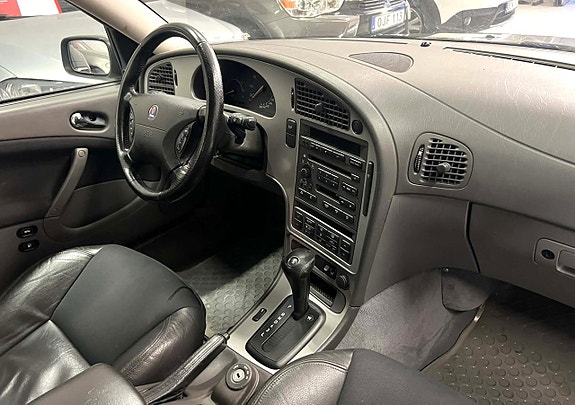 Saab 9-5 9 of 21
