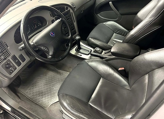 Saab 9-5 8 of 21