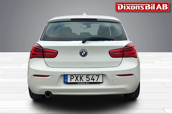 BMW 116d 8 of 10