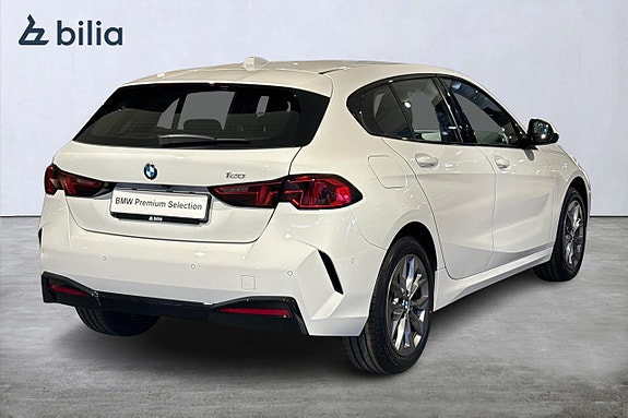 BMW 120 16 of 17