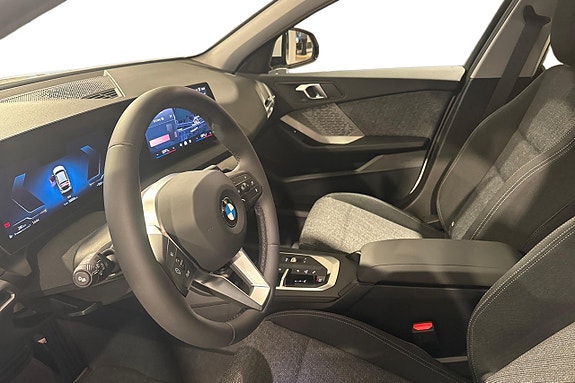 BMW 120 12 of 17
