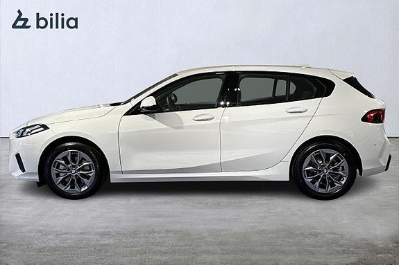 BMW 120 3 of 17