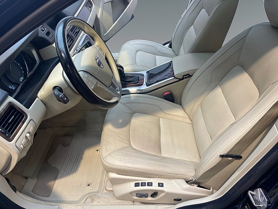 Volvo V70 10 of 20
