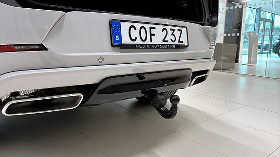 Land Rover Range Rover Sport 13 of 13