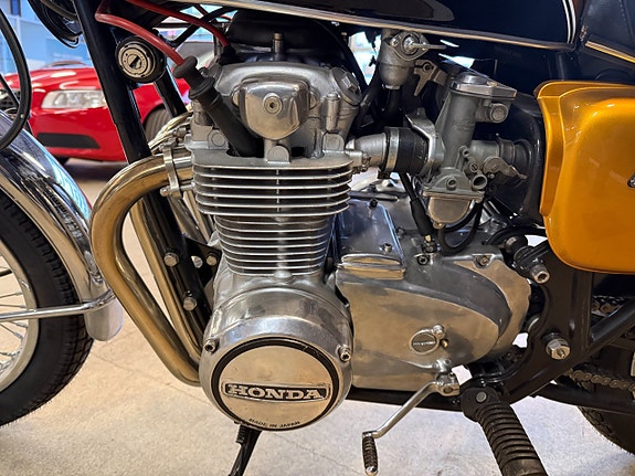 Honda CB 500 F  K1 13 of 15