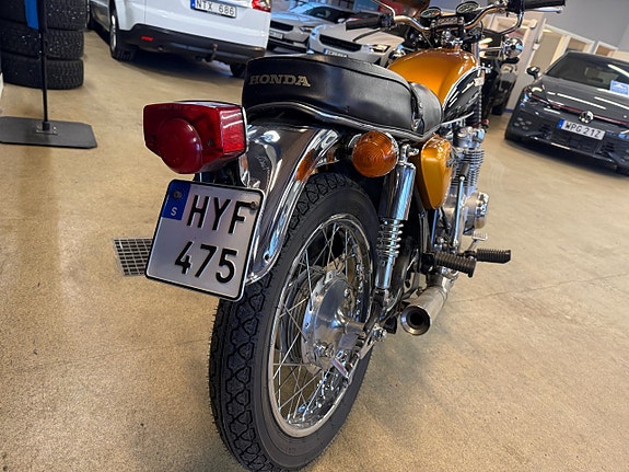 Honda CB 500 F  K1 10 of 15