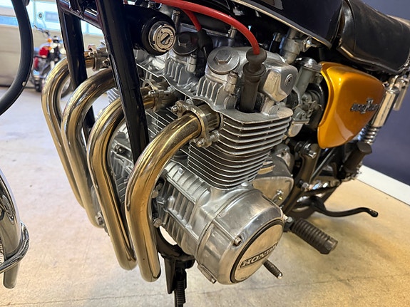 Honda CB 500 F  K1 14 of 15