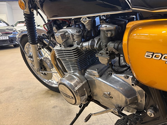 Honda CB 500 F  K1 12 of 15