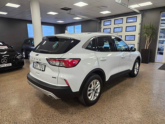Ford Kuga 6 of 19