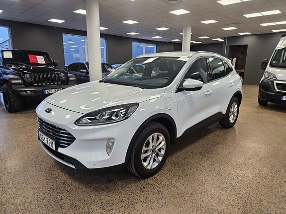 Ford Kuga 3 of 19