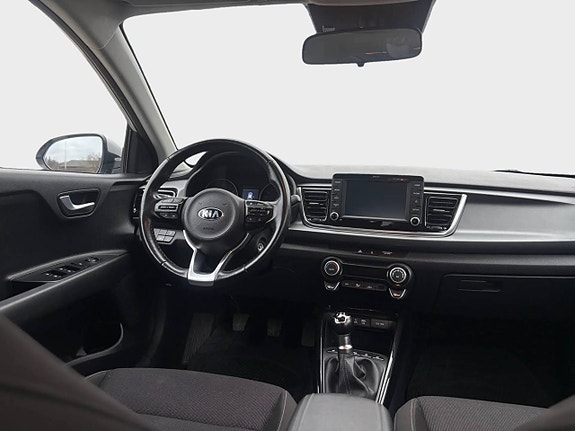 Kia Rio 8 of 13