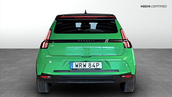 Renault 5 E-Tech 7 of 12