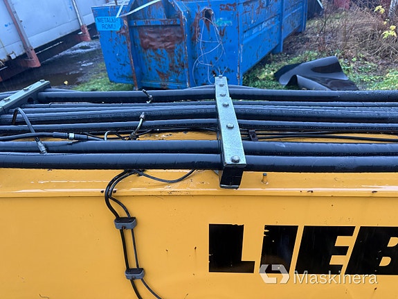 Bom Liebherr A944 Litronic 14 of 27