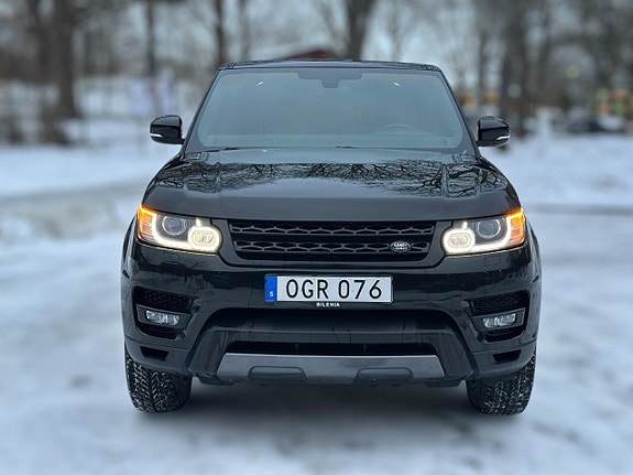 Land Rover Range Rover Sport 3 of 5