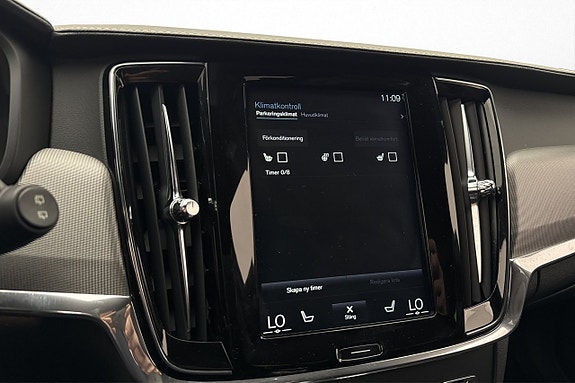 Volvo V90 18 of 30