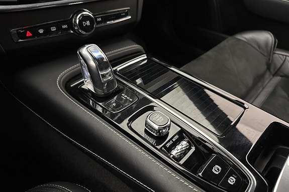 Volvo V90 21 of 30