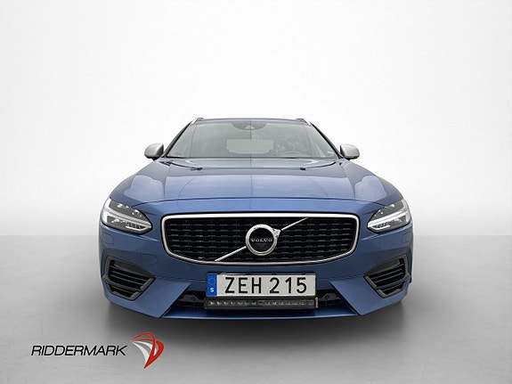Volvo V90 2 of 5