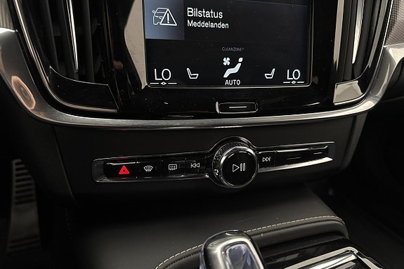 Volvo V90 28 of 30