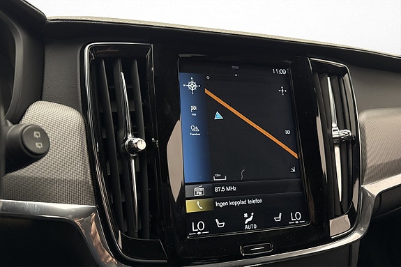 Volvo V90 17 of 30