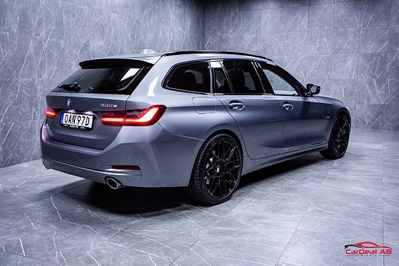 BMW 330e 7 of 26