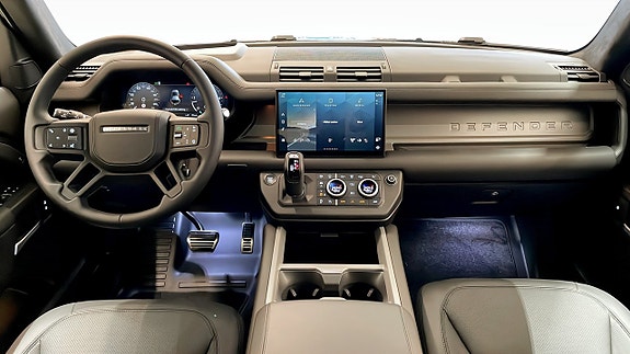 Land Rover Defender 90 4 of 5