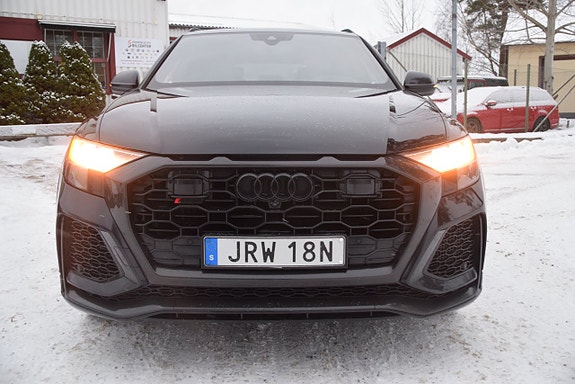 Audi RS Q8 2 of 5