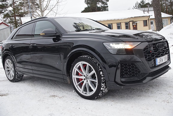 Audi RS Q8 3 of 5