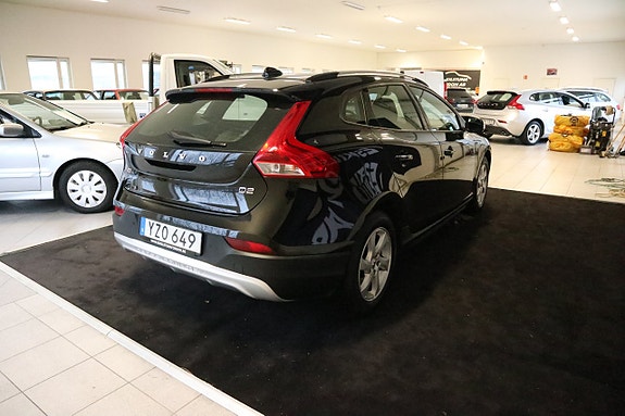 Volvo V40 Cross Country 5 of 5