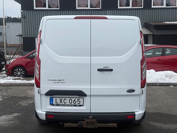 Ford Transit Custom 10 of 11