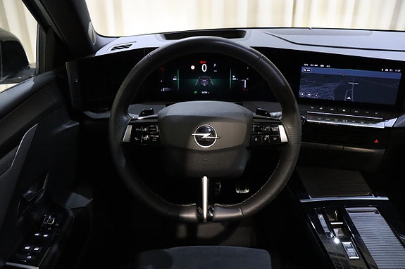 Opel Astra 19 of 27